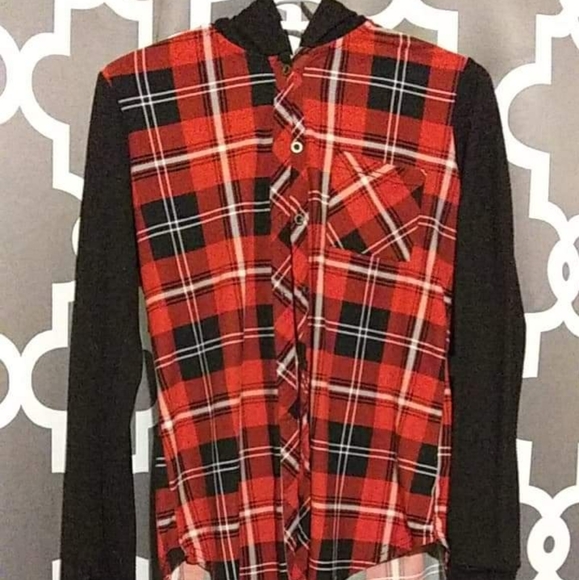Button-up flannel - Picture 2 of 2
